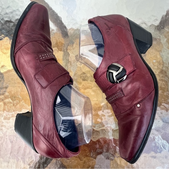 Dorking by Fluchos Merlot Slip On Block Heel Shoes - Picture 6 of 16